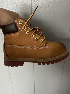 Timberland Kids Wheat/Nutmeg Leather Lace-Up Boot